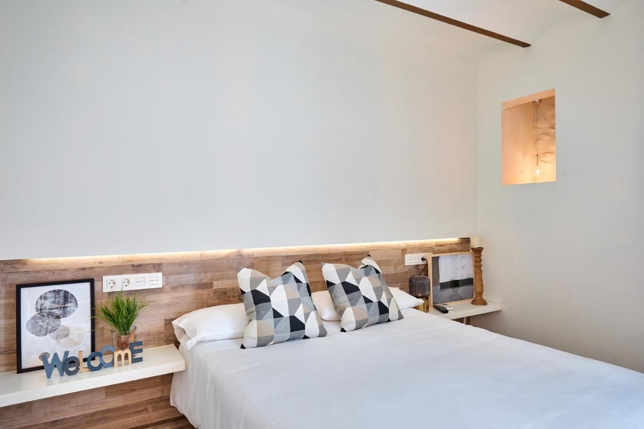 קמברילס Vestal Suites Classic מראה חיצוני תמונה
