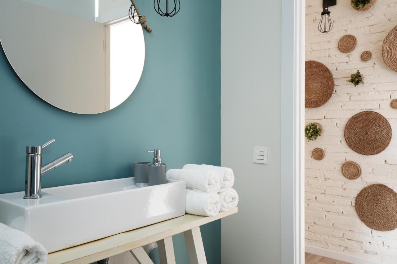 קמברילס Vestal Suites Classic מראה חיצוני תמונה